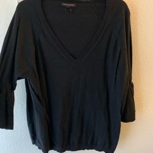 Banana republic v neck bell sleeved sweater.